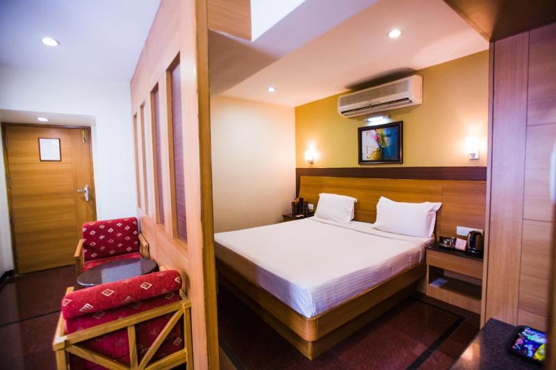 Malles Manotaa Chennai Quarto foto